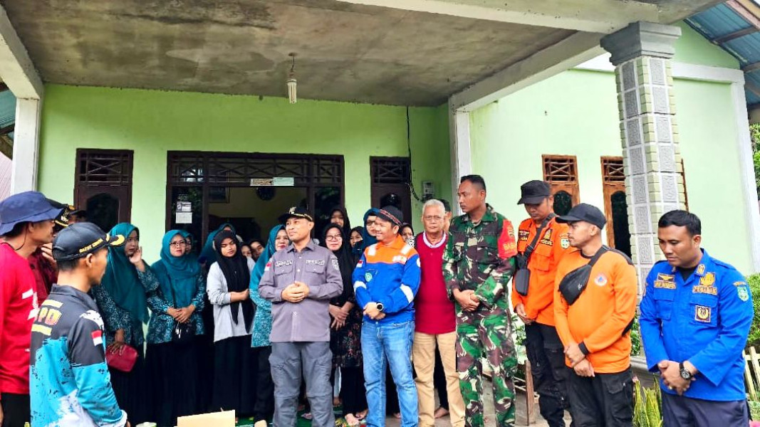 Wabup Bengkalis Bersama PT Bumi Siak Pusako Bantu Warga Terdampak Banjir di Siak Kecil