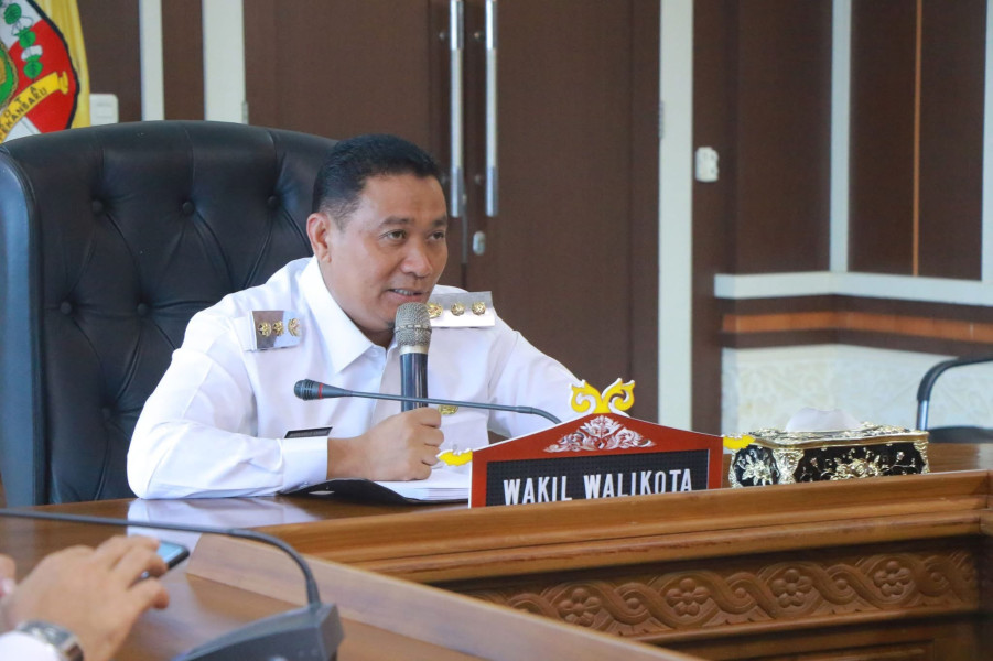 Terkendala Cuaca Hujan, Pemko Pekanbaru Kebut Tambal Sulam Jalan Sebelum Lebaran