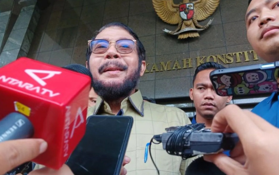 Absen Saat RPH Tentang Syarat Usia Capres-Cawapres, Anwar Usman Bersumpah Sedang Sakit