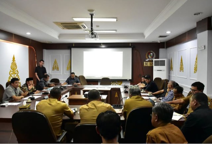 Komisi IV Rapat Bersama PUPR