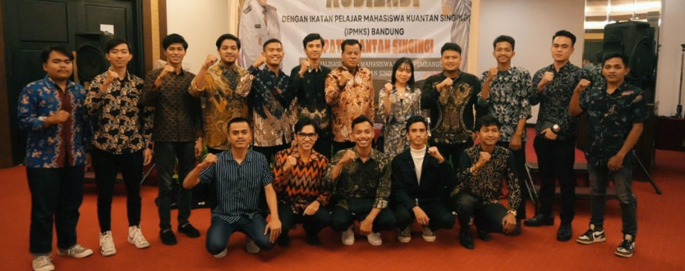 Diskusi dengan IPMKS Bandung, Bupati Tegaskan Komitmen Pemkab Kuansing Terhadap Pendidikan