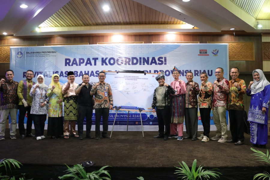 Pemprov Riau Dukung Kegiatan Revitalisasi Bahasa Daerah