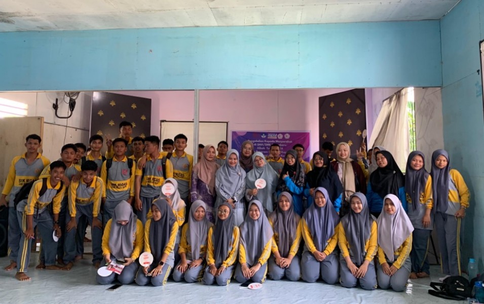 Dosen Keperawatan Universitas Abdurrab Gelar Kegiatan Pemberdayaan Siswa di SMK Migas Bumi Melayu Riau