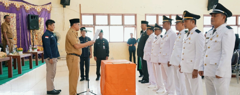 Lantik 172 Pejabat Pemkab Kuansing, Bupati Minta Pelayanan Ditingkatkan