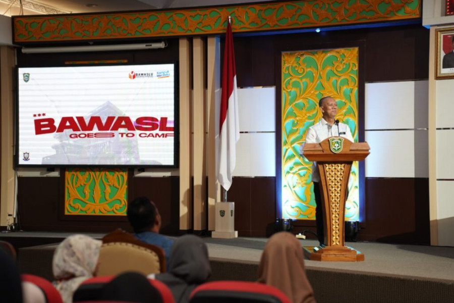 Bawaslu Riau Gelar Sosialisasi Pengawasan Pemilu Partisipatif di UIR
