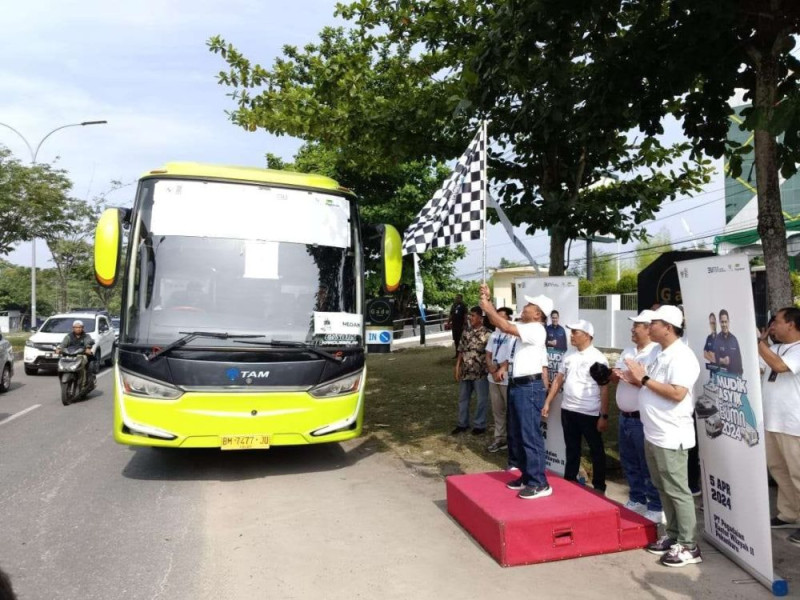Mudik Gratis Pegadaian, 5 Bus Diberangkatkan dari Pekanbaru ke Sumbar dan Sumut
