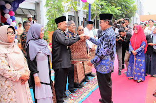 Bupati Hadiri Reuni Akbar Lintas Angkatan SMA Negeri 1 Tembilahan