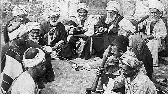 Makna Tradisi Minum Kopi di Kalangan Sufi