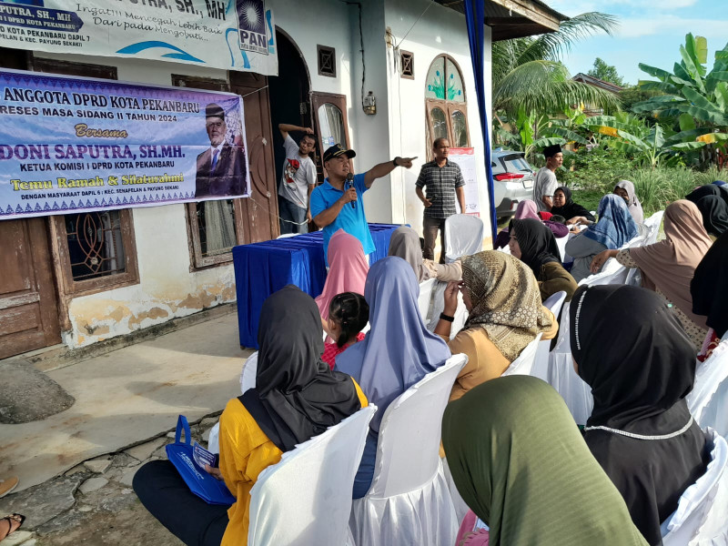 Doni Saputra Janji Akan Perhatian Masalah Pendidikan Dan Banjir