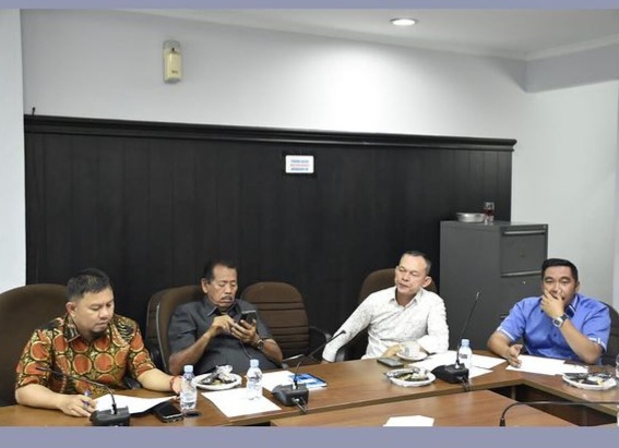 Komisi IV Panggil Rapat Disdik Pekanbaru
