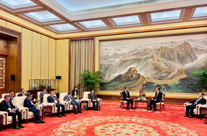 Presiden Jokowi dan Ketua Zhao Leji Apresiasi Peningkatan Kerja Sama Indonesia-RRT