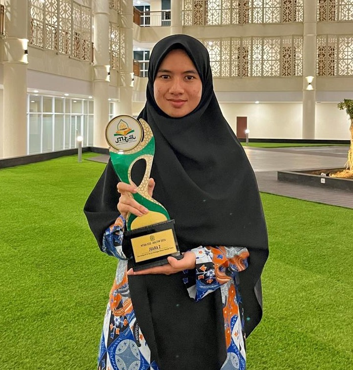 Mahasiswi STIE Syariah Bengkalis Raih Juara 2 Pada MTQ Nasional 2024