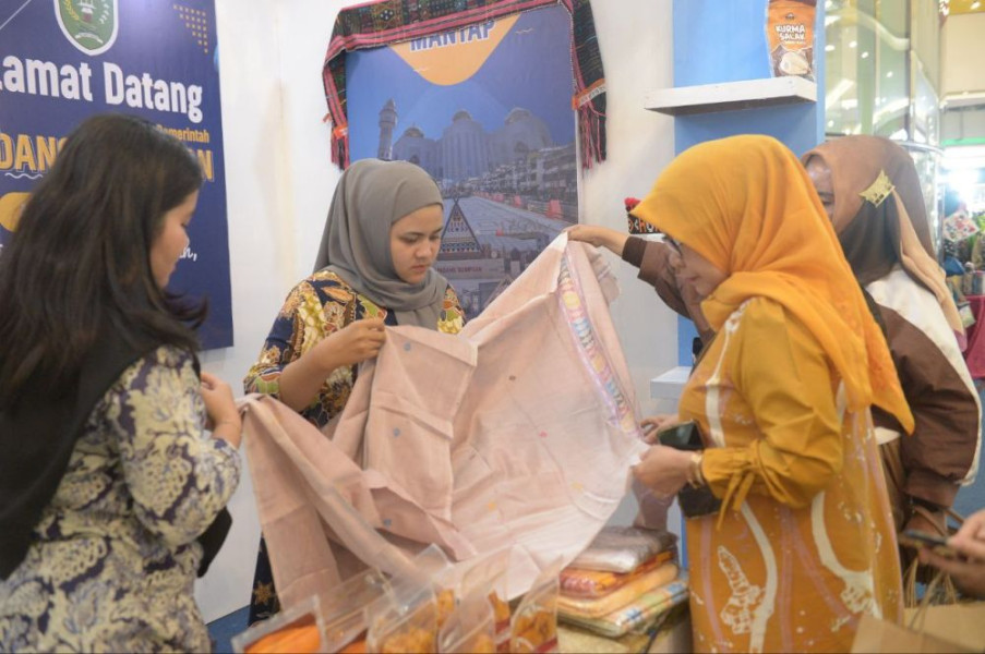 Gebyar UMKM dan Batik Nusantara Digelar di Pekanbaru
