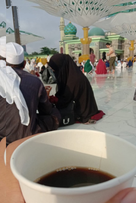 Untuk Meramaikan Kembali Masjid Raya An Nur, Gubri Ingin Payung Elektrik Berfungsi Setiap Jumat Hingga Ahad