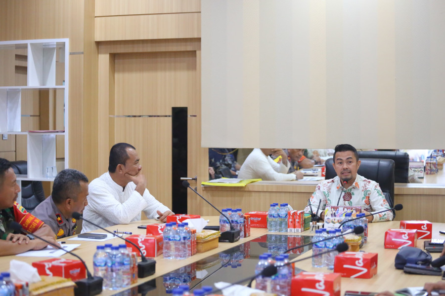 Pj Wali Kota Pekanbaru Bahas Pemindahan Ratusan Pengungsi Rohingya