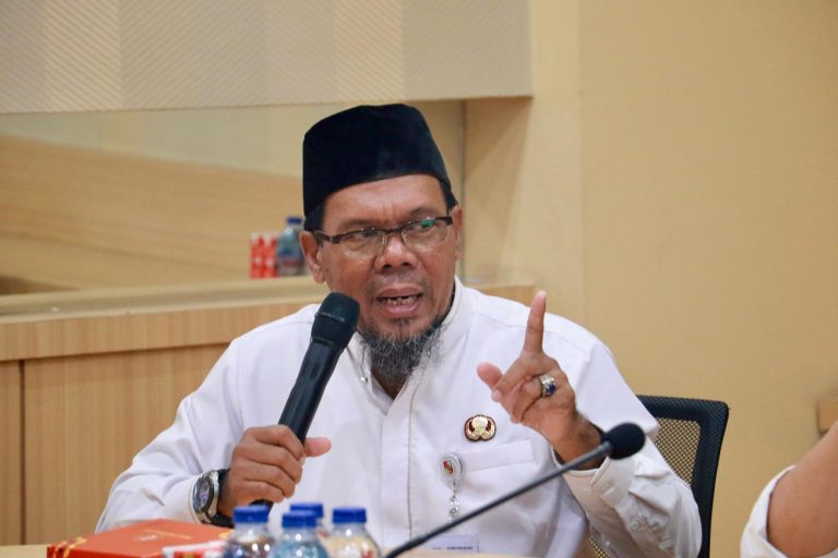 Pj Walikota Pekanbaru Minta Penghitungan UMK 2025 Ikuti Aturan Pusat