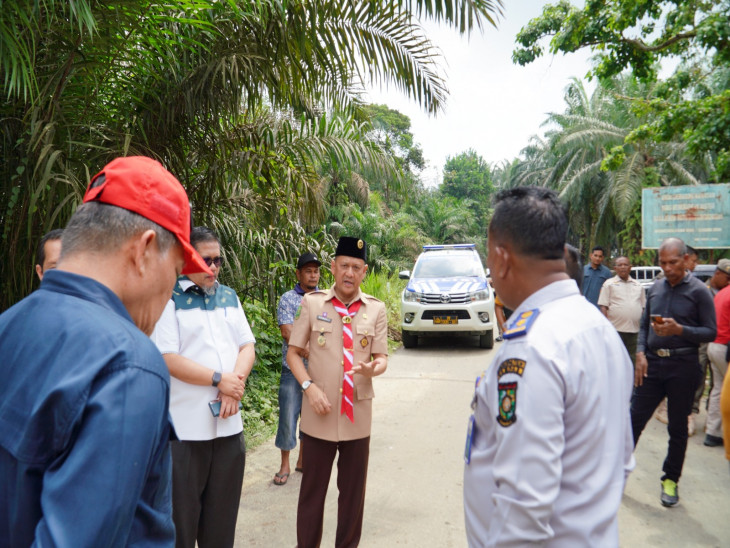 Pj Bupati Kampar Tinjau Langsung Lokasi Tragedi Maut di Siabu yang Menewaskan Seorang Pekerja