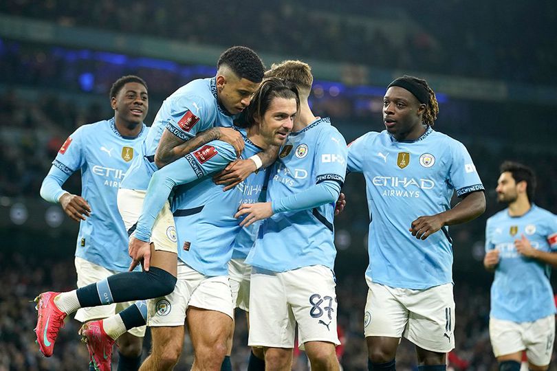 Manchester City Libas Salford City dengan Skor 8-0