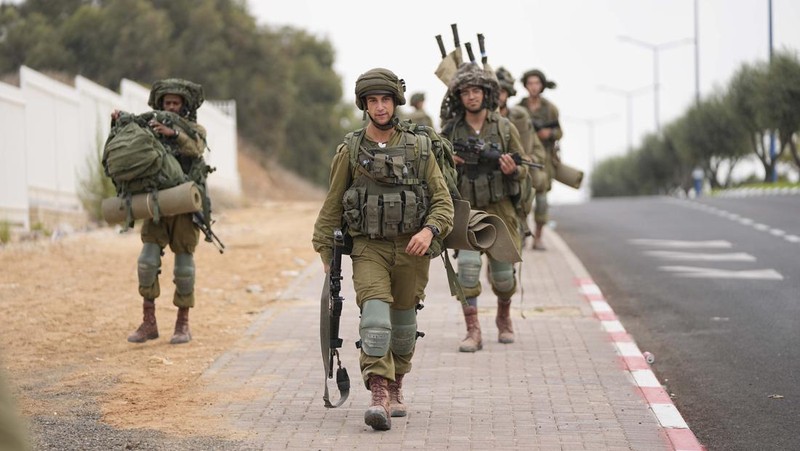 Tentara Israel Bantai Anak-Anak dan Bayi di Ruang Kelas Sebuah Sekolah PBB