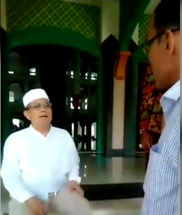 Viral, Rektor UIN Riau Suska dan Dosen Cekcok Mulut