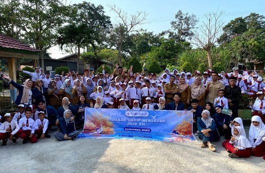 Gerakan Undip Mengajar Jilid XII Regional Riau; Satu Langkah Menuju Pendidikan Indonesa yang Merata, Hingga Dapat Atensi Pemeritah Setempat
