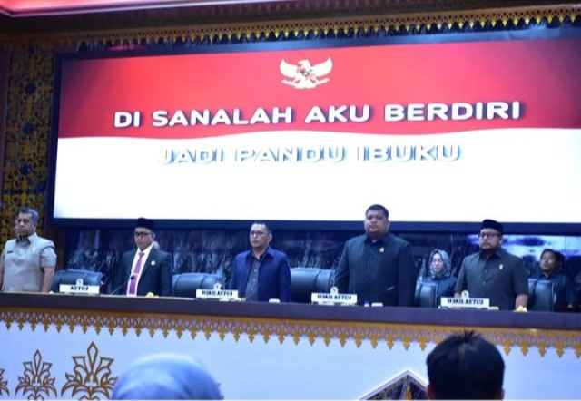 DPRD Pekanbaru Umumkan Penetapan Pasangan Walikota dan Wakil Walikota Pekanbaru
