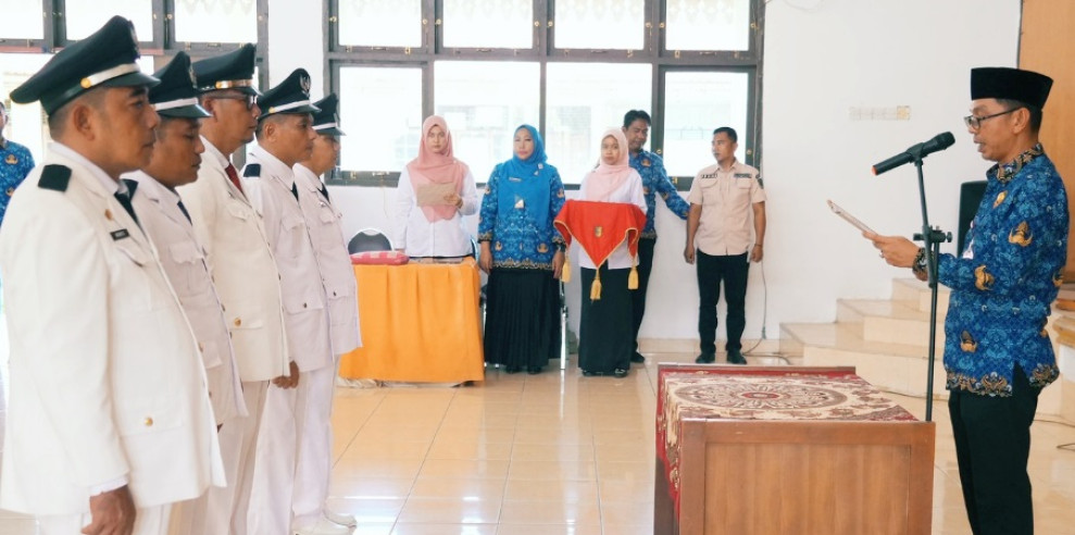 Pj Sekda Kuansing Lantik Lima Pj Kades