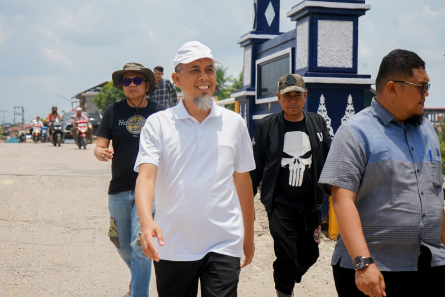 Wako Paisal Tinjau Kembali Pintu Air, Drainase dan Pemasangan Geobag di Area Sungai Dumai
