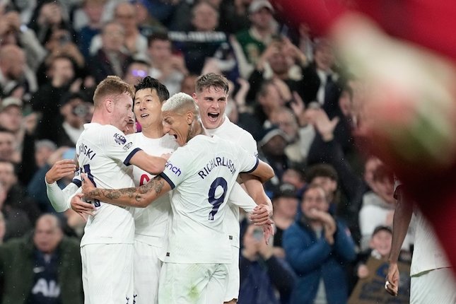 Premier League: Bungkam Fulham, Tottenham Kokoh di Puncak Klasemen