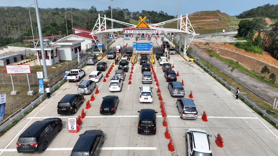 Dua Pekan Libur Idulfitri, Tiga Jalan Tol di Riau Dilalui 416.007 Kendaraan
