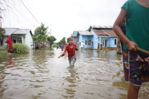 Pemprov Riau Segera Salurkan Bantuan Obat-Obatan untuk Korban Banjir