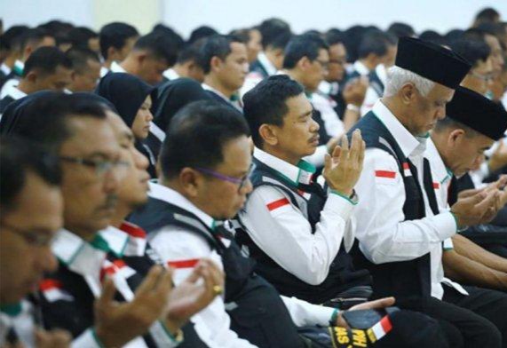 Kuota Petugas Haji Indonesia Dipangkas 50 Persen, Menag: Tantangan Bagi Jamaah Lansia