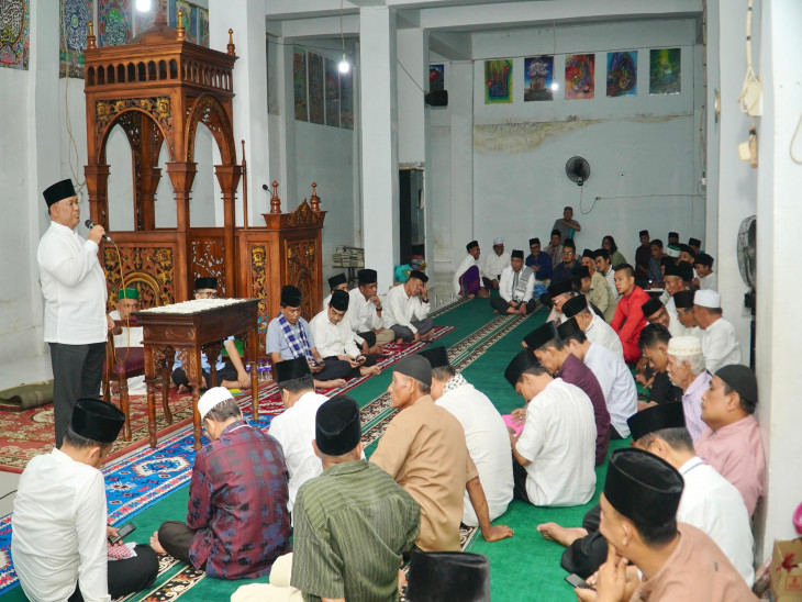 Pj Sekda Kampar: Pastikan Anak Yatim Berpakaian Baru dan Gembira Saat Hari Raya Idul Fitri