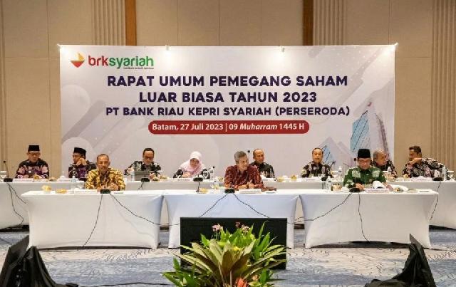 Hasil RUPSLB Di Batam, Pemegang Saham Sahkan Pengunduran Dirut BRK Syariah