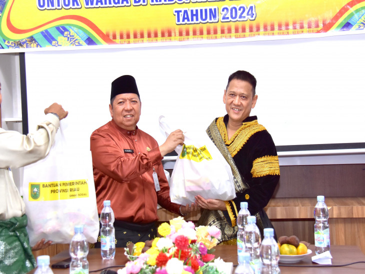 HUT ke-74, Pemda Kampar Terima Bantuan dari ASN dan Non ASN Provinsi Riau