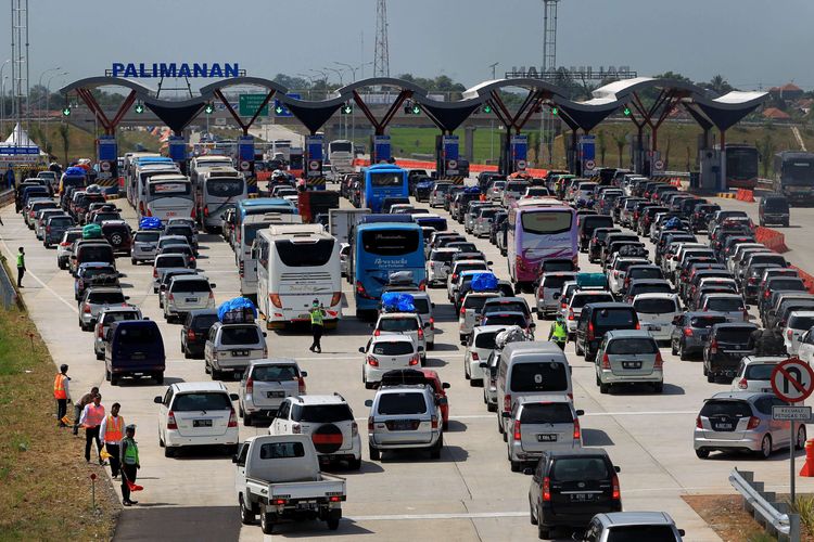 Kopi Vs Minuman Berenergi, Mana yang Lebih Manjur Usir Kantuk Saat Mudik?