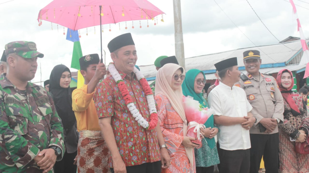 Pj Bupati Inhil Dengarkan Keluh Kesah Masyarakat Pesisir