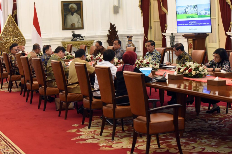 Presiden Jokowi Minta Jajaran Gunakan Data Regsosek Secara Optimal