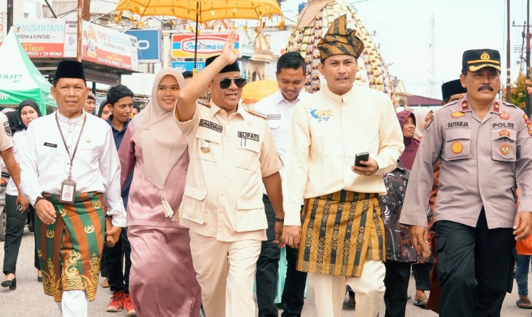 Bupati Kuansing Hadiri Perayaan Ghayo Onom di Kuantan Hilir
