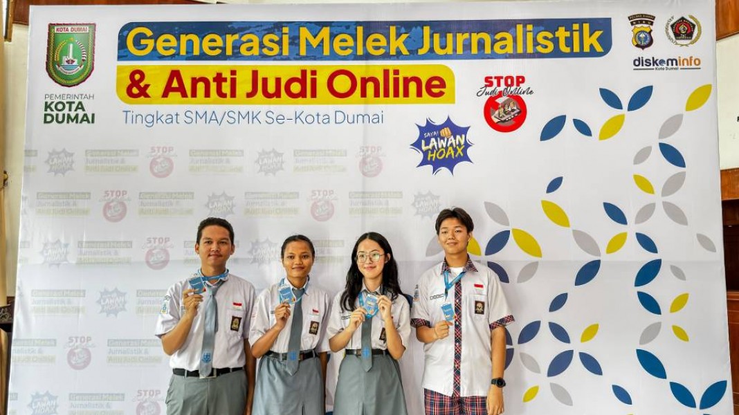 Siswa SMA dan SMK se-Kota Dumai Ikuti Sosialisasi Generasi Melek Jurnalistik dan Anti Judi Online
